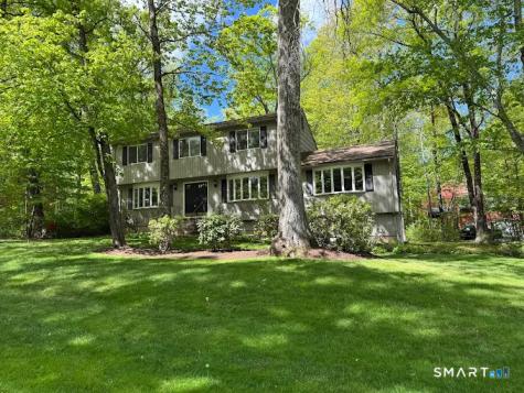 1 Fairfield Lane Simsbury CT 06070