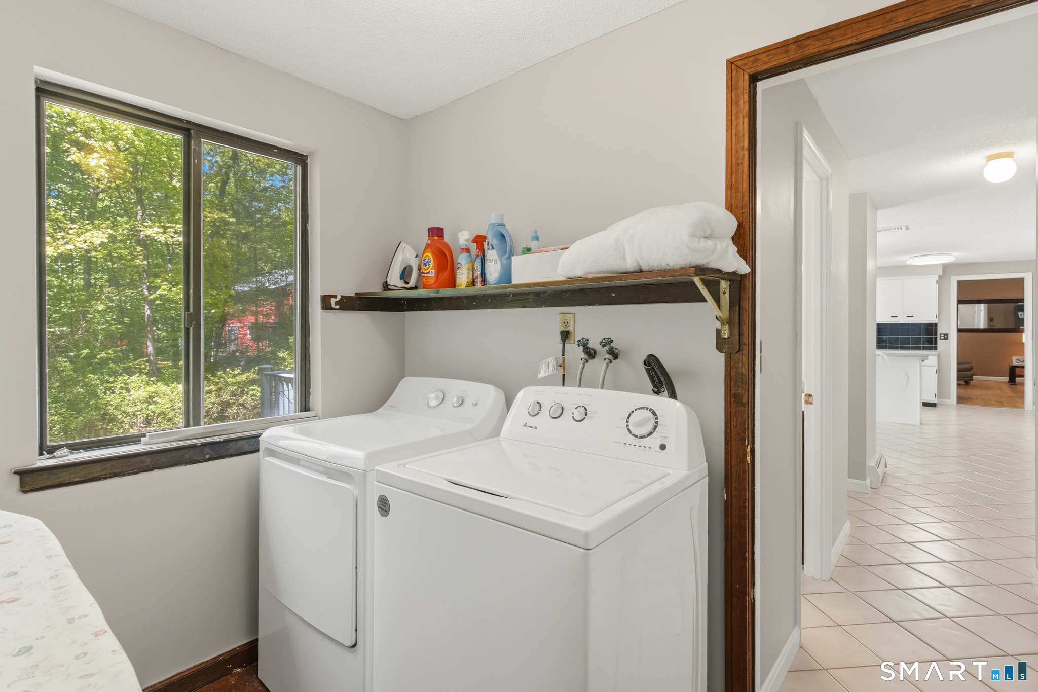 1 Fairfield Lane Simsbury CT 06070
