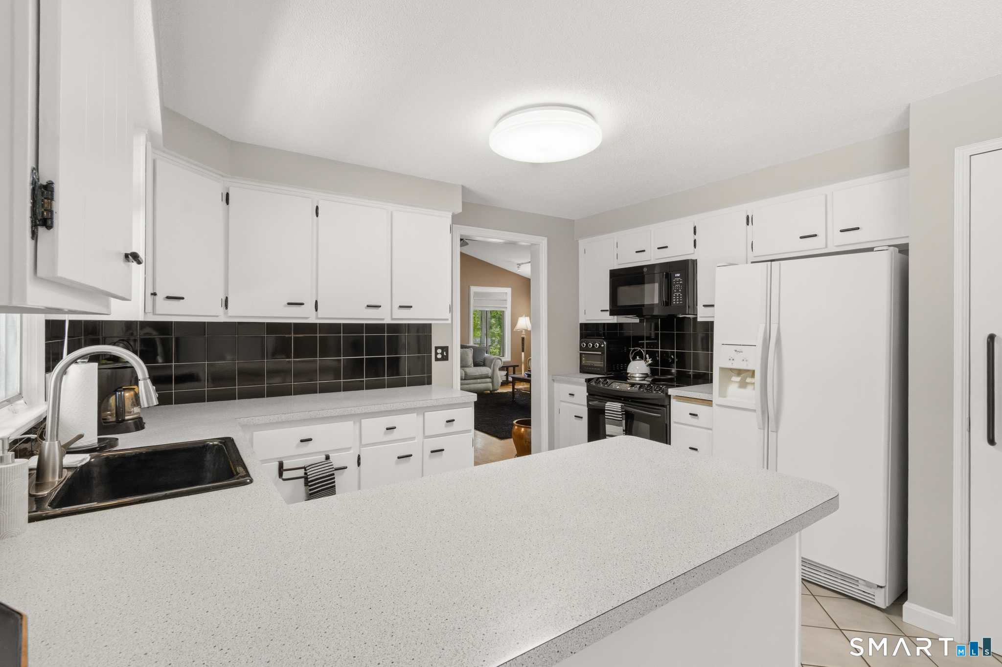 1 Fairfield Lane Simsbury CT 06070