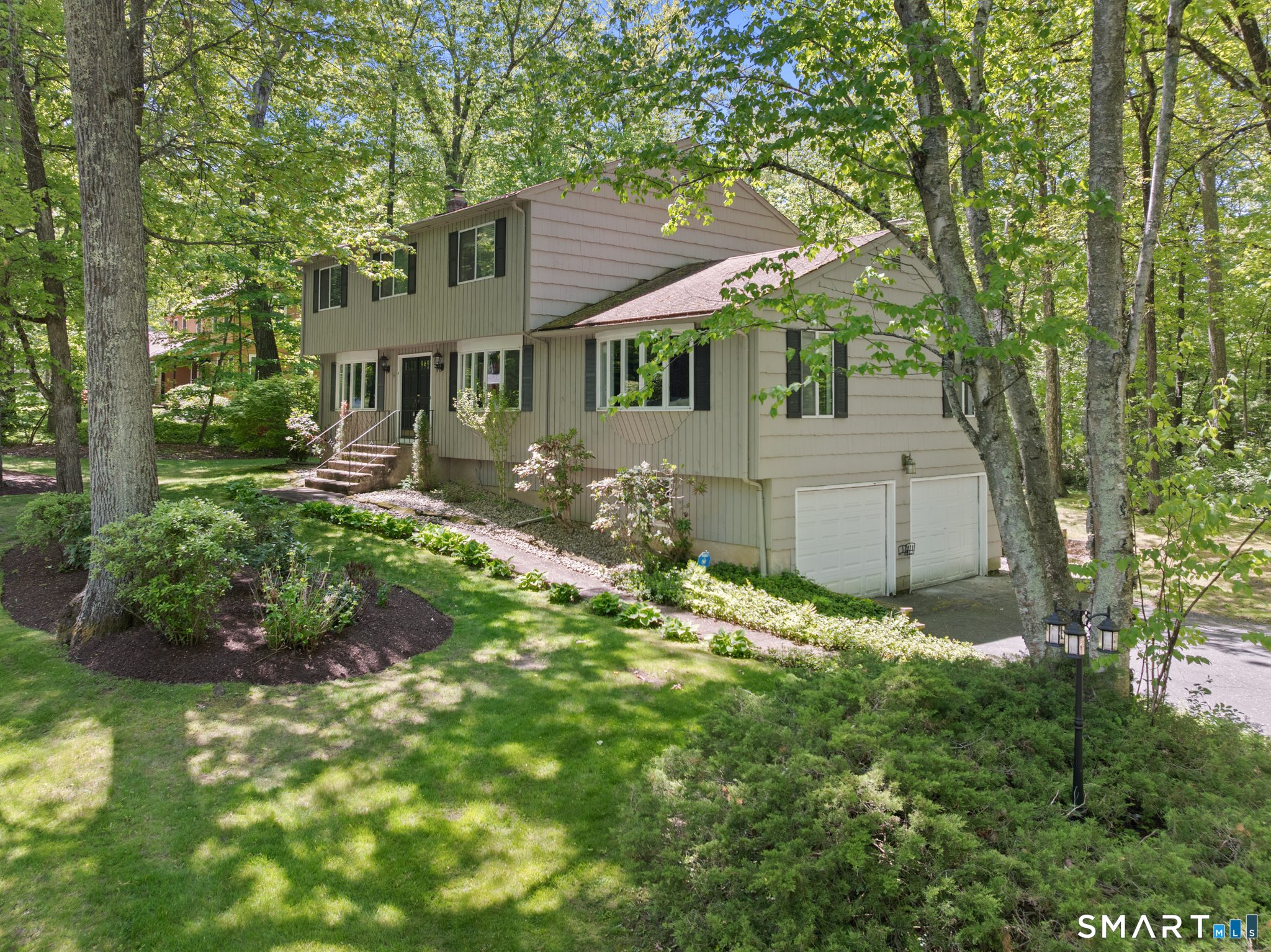 1 Fairfield Lane Simsbury CT 06070