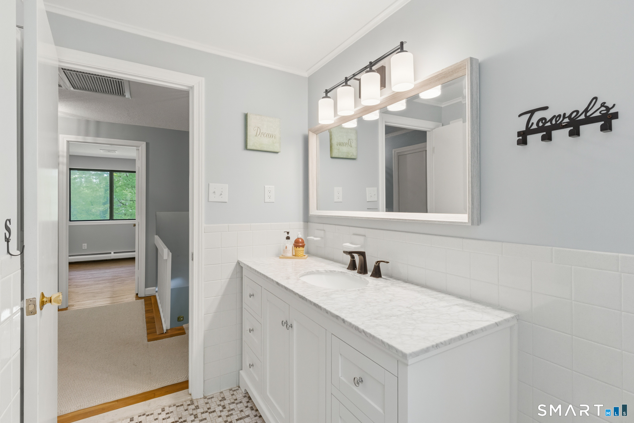 1 Fairfield Lane Simsbury CT 06070