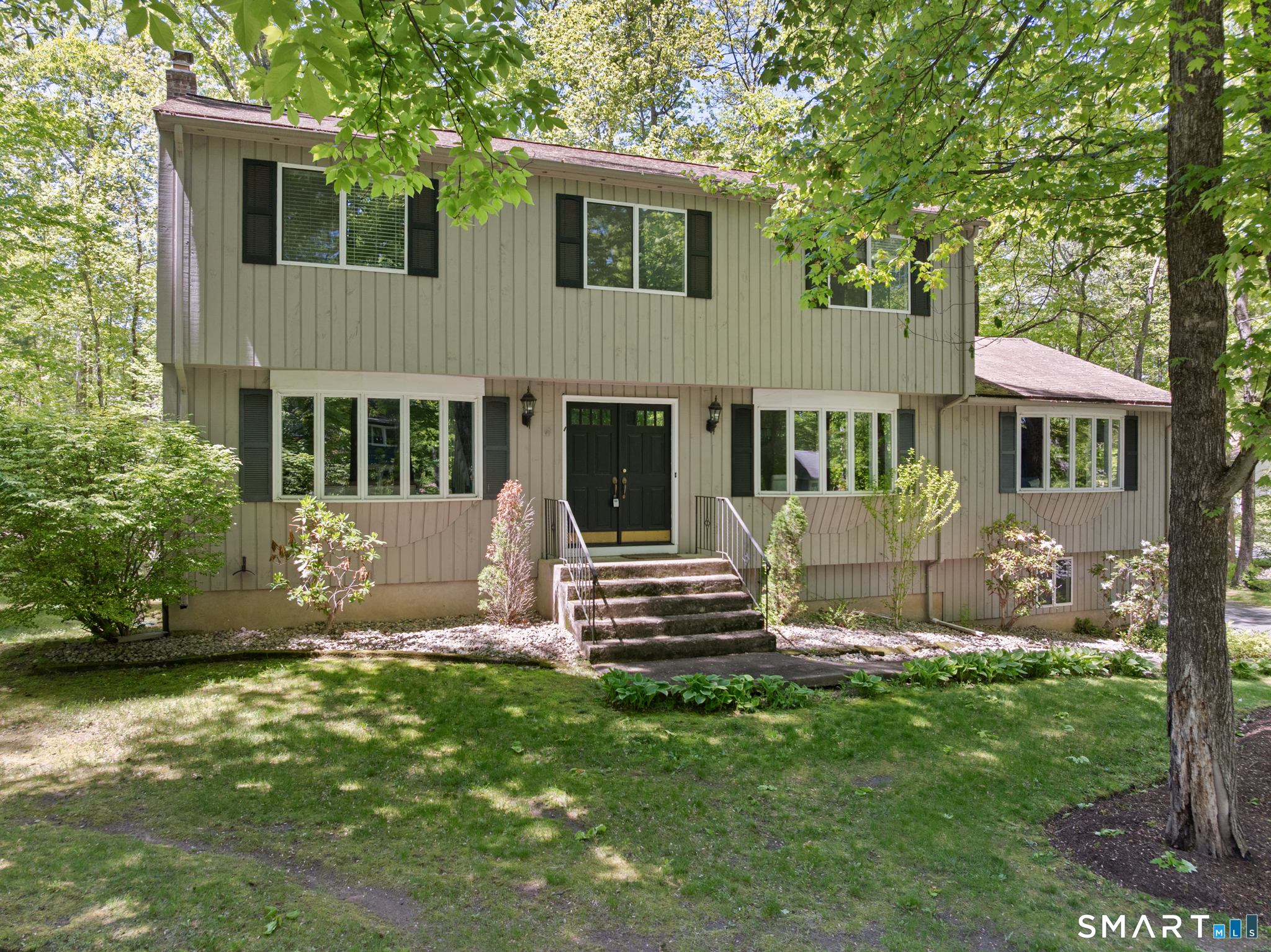 1 Fairfield Lane Simsbury CT 06070