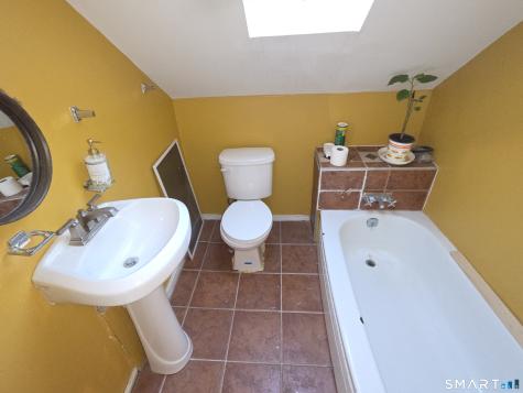 48 Alling Street Hamden CT 06517