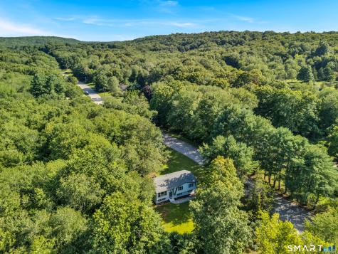 1018 Grassy Hill Road Montville CT 06370