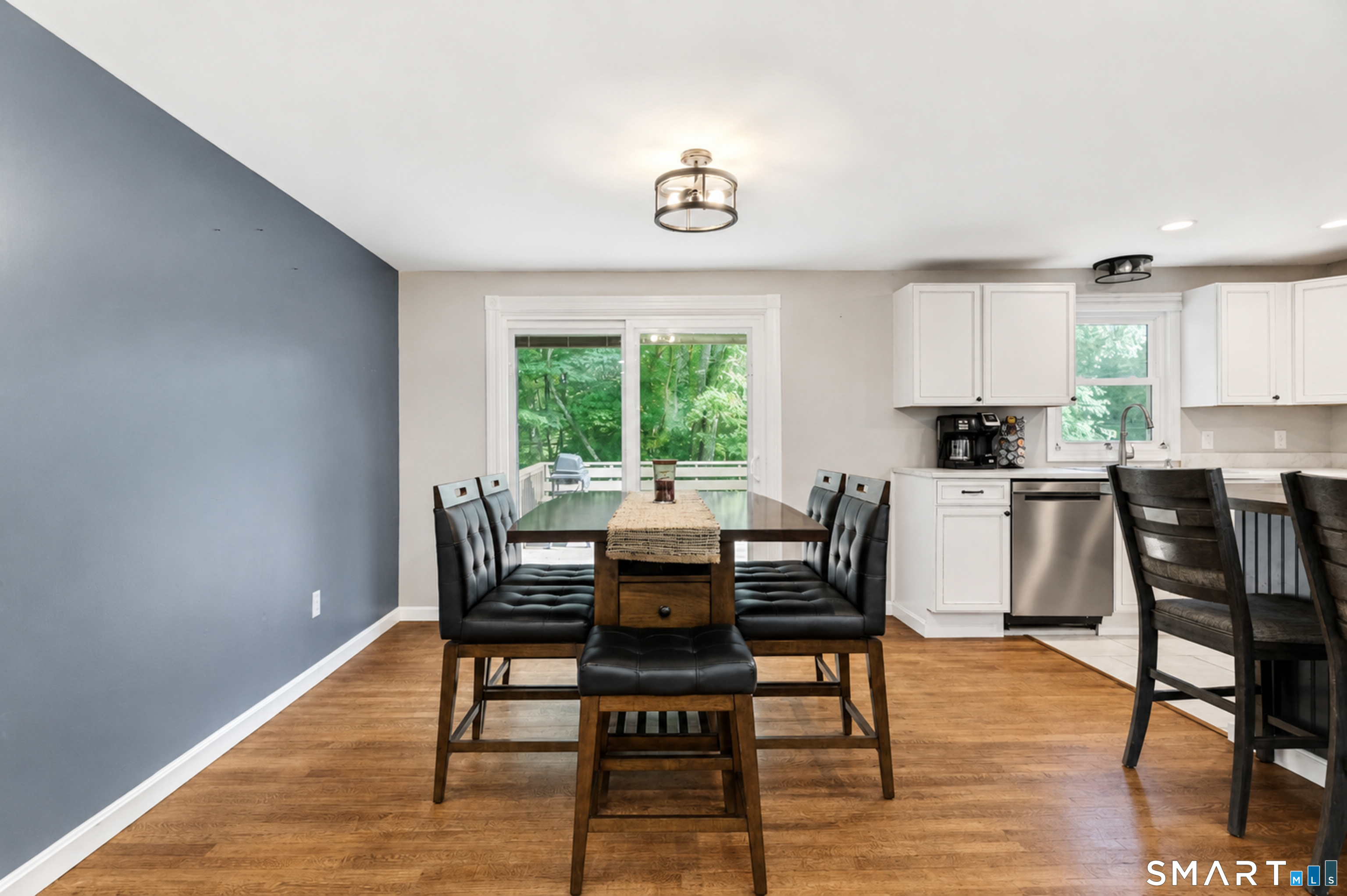 1018 Grassy Hill Road Montville CT 06370