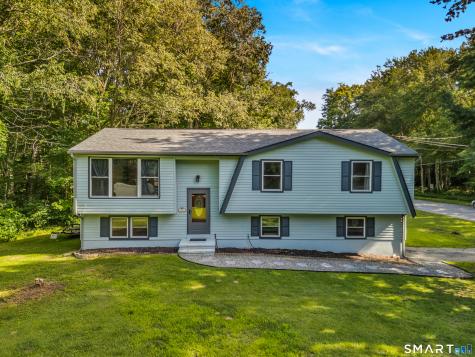 1018 Grassy Hill Road Montville CT 06370