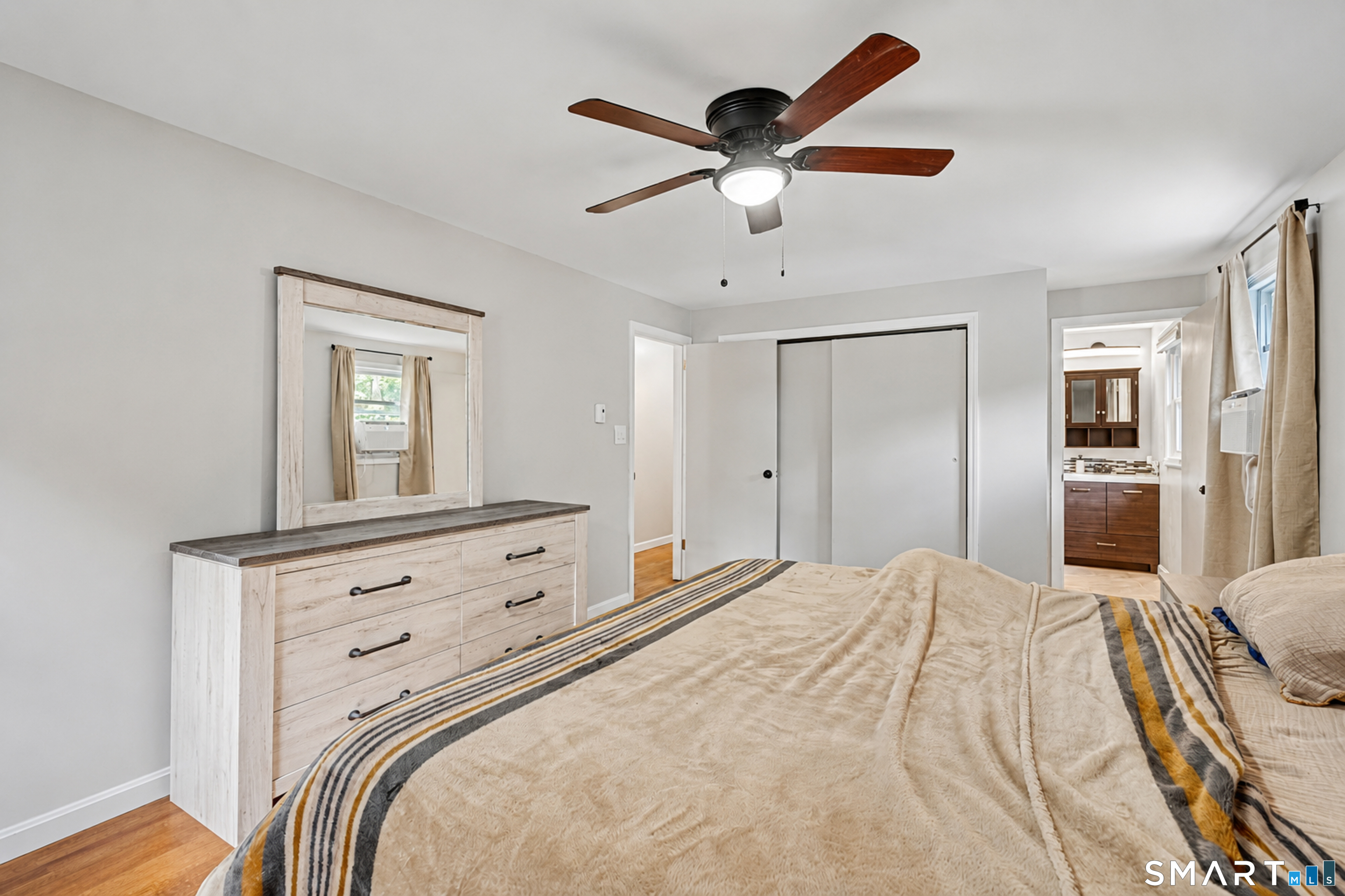 1018 Grassy Hill Road Montville CT 06370