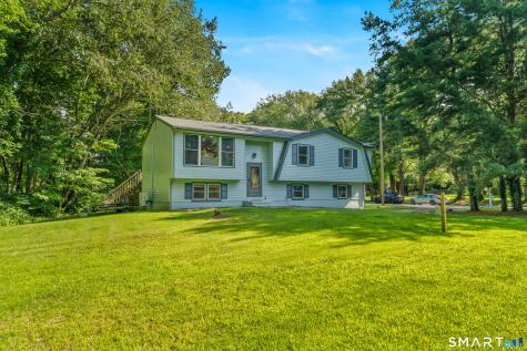 1018 Grassy Hill Road Montville CT 06370