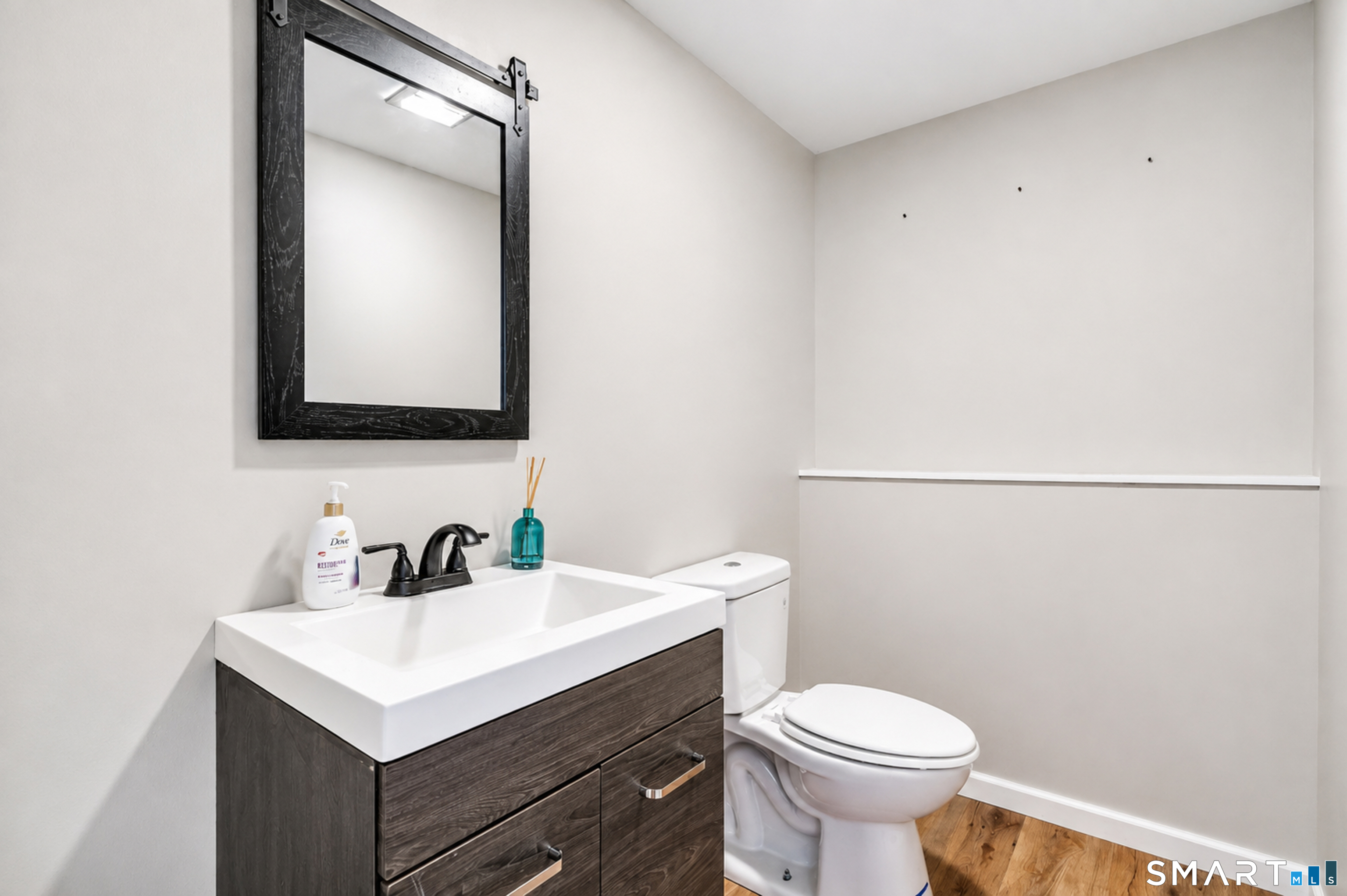 1018 Grassy Hill Road Montville CT 06370
