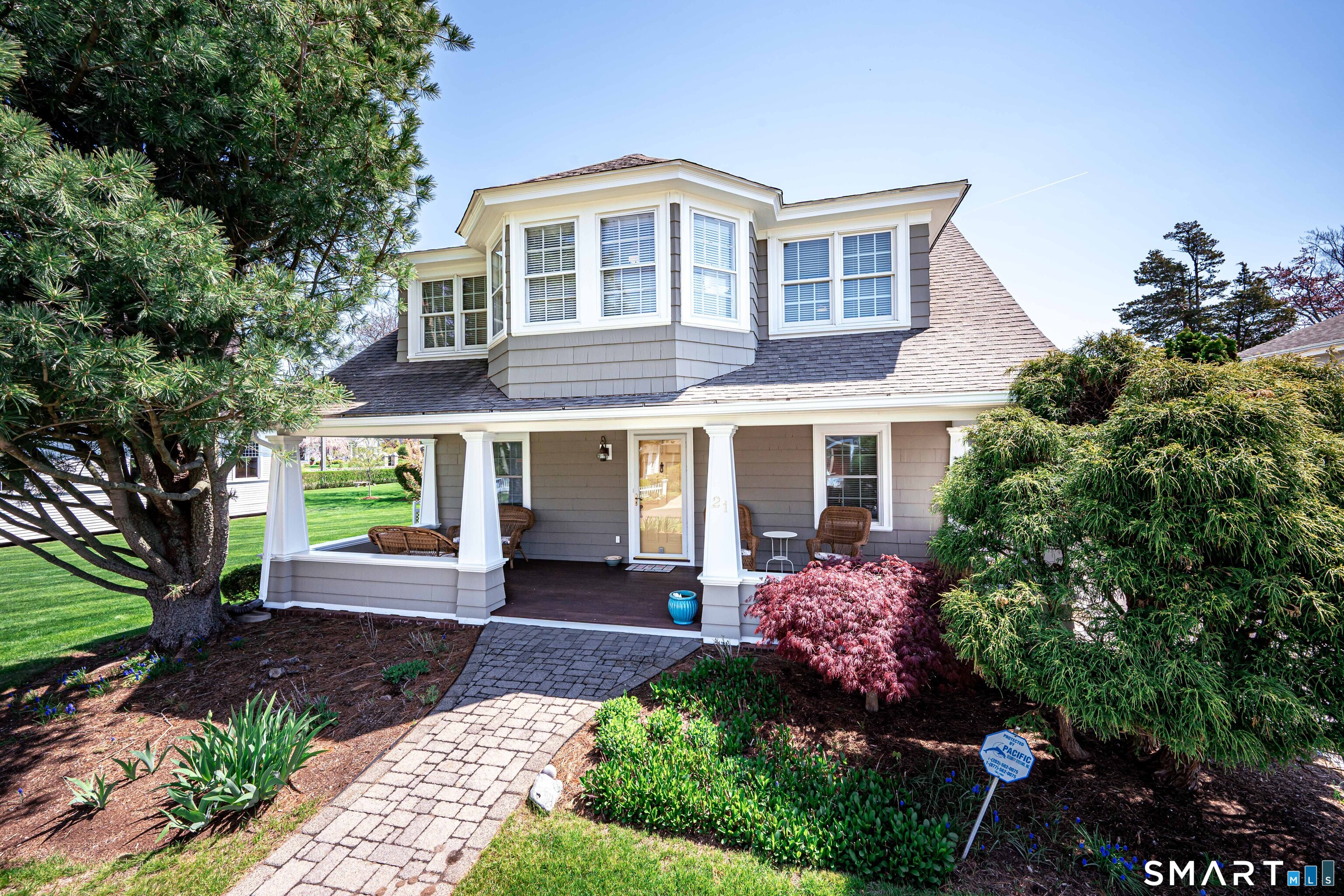 21 Chapel Drive Branford CT 06405