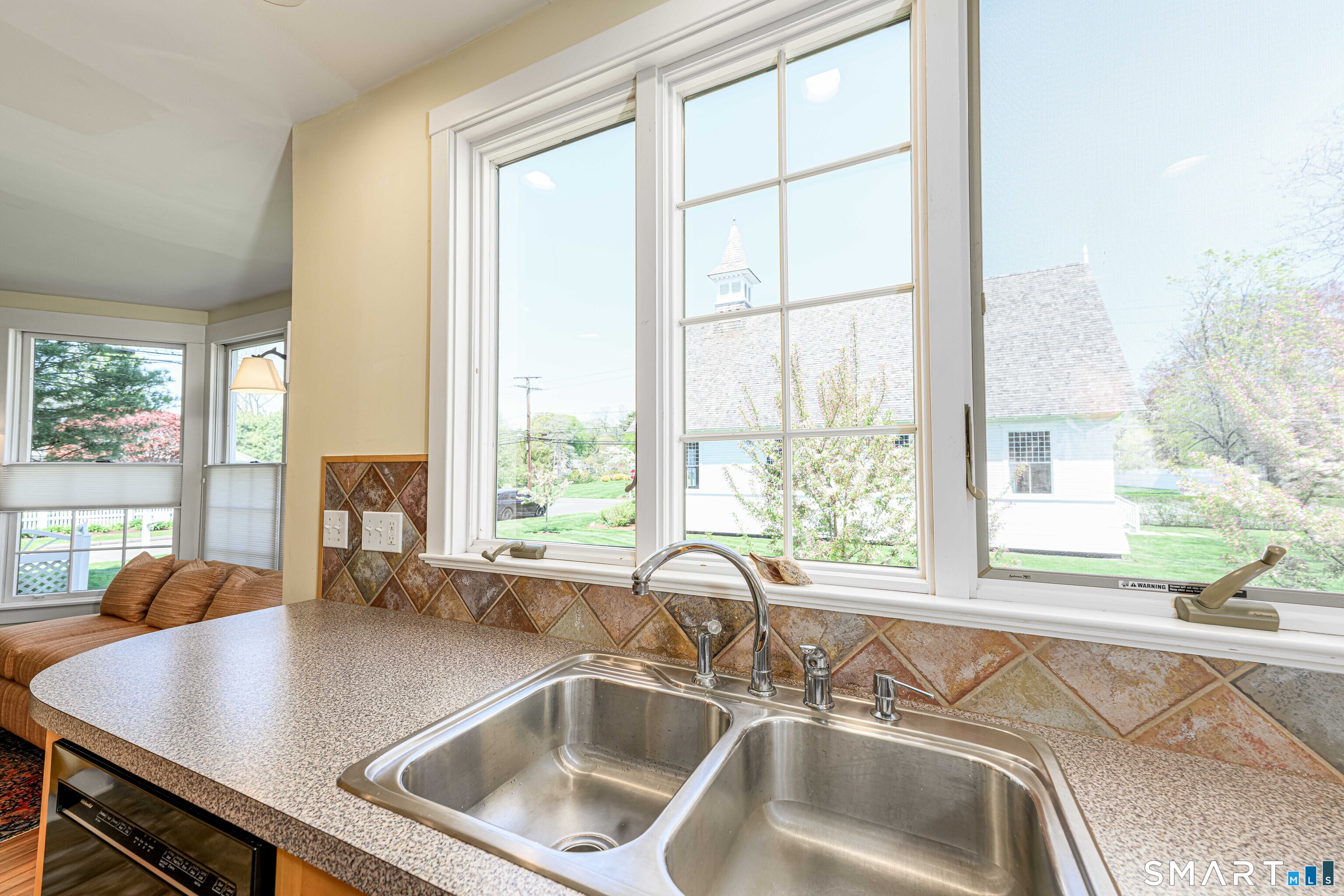 21 Chapel Drive Branford CT 06405