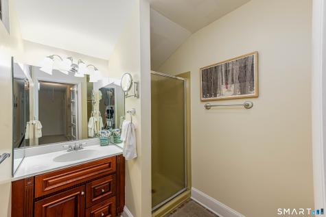 21 Chapel Drive Branford CT 06405