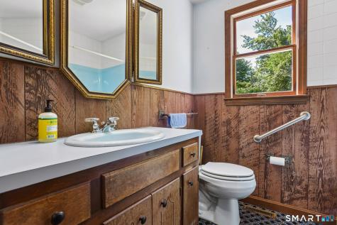 10 Chris Drive Montville CT 06382