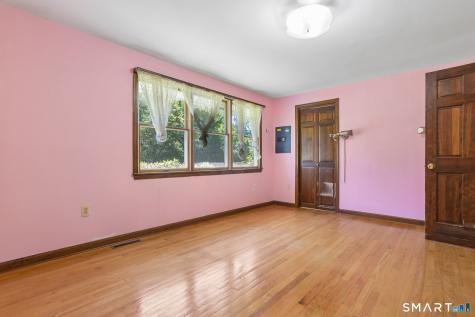 10 Chris Drive Montville CT 06382