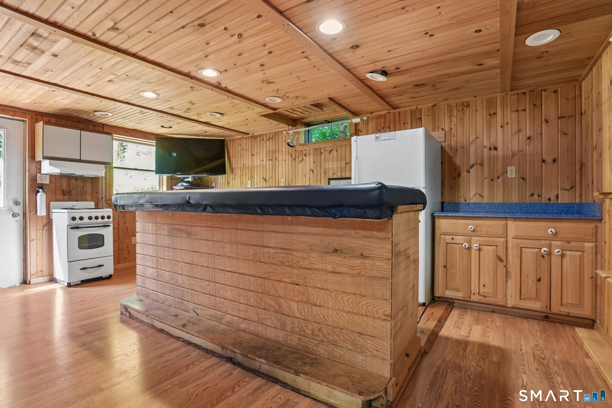 10 Chris Drive Montville CT 06382