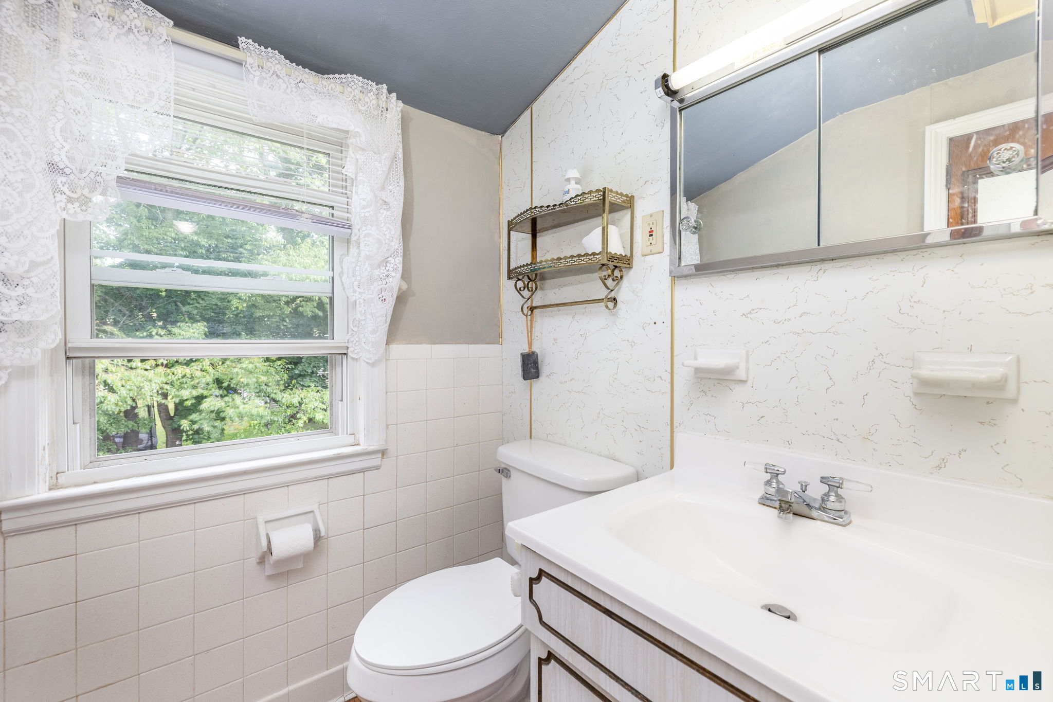 24 Mercer Avenue East Hartford CT 06118