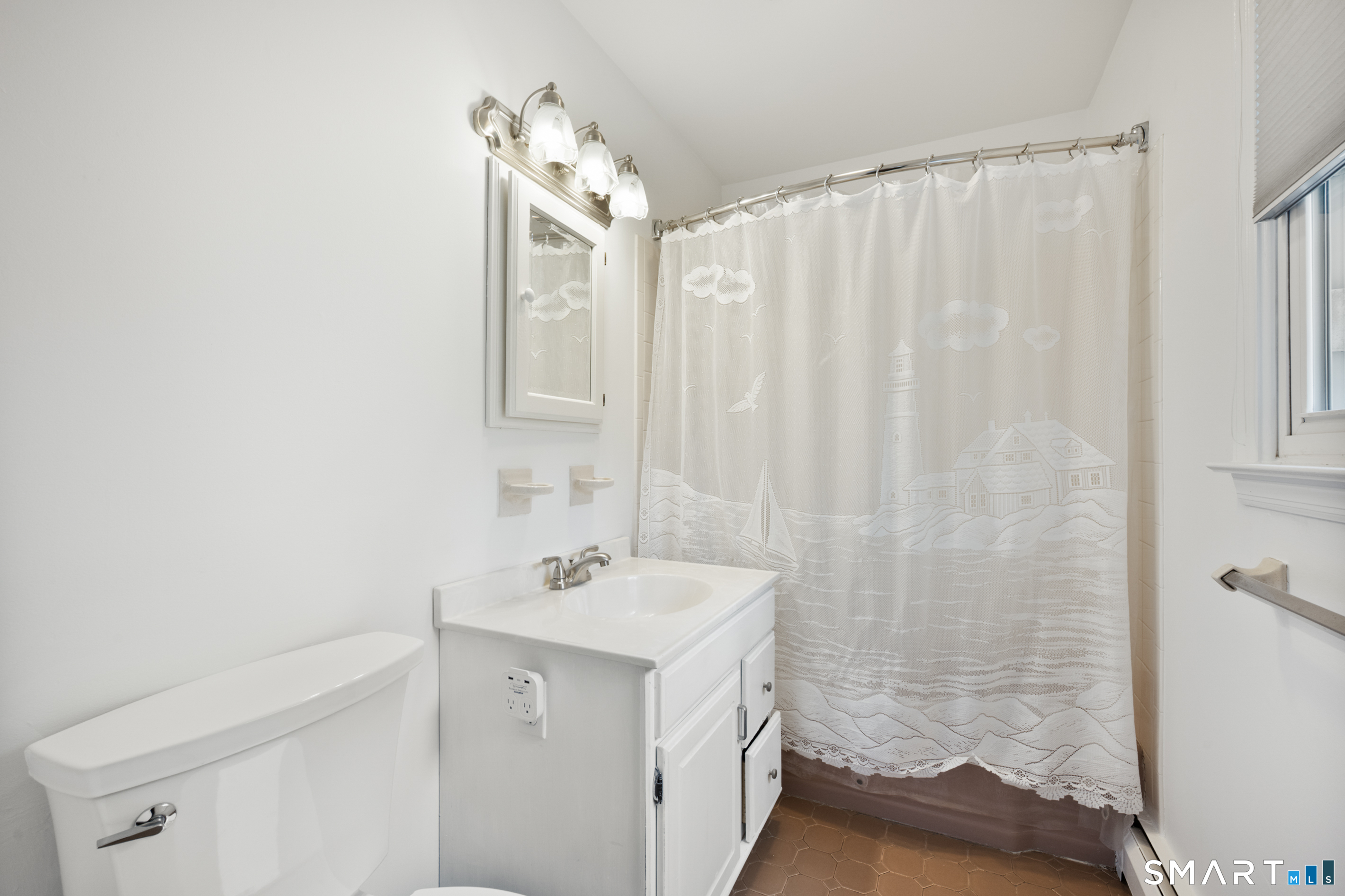 2 Finch Court Norwalk CT 06854