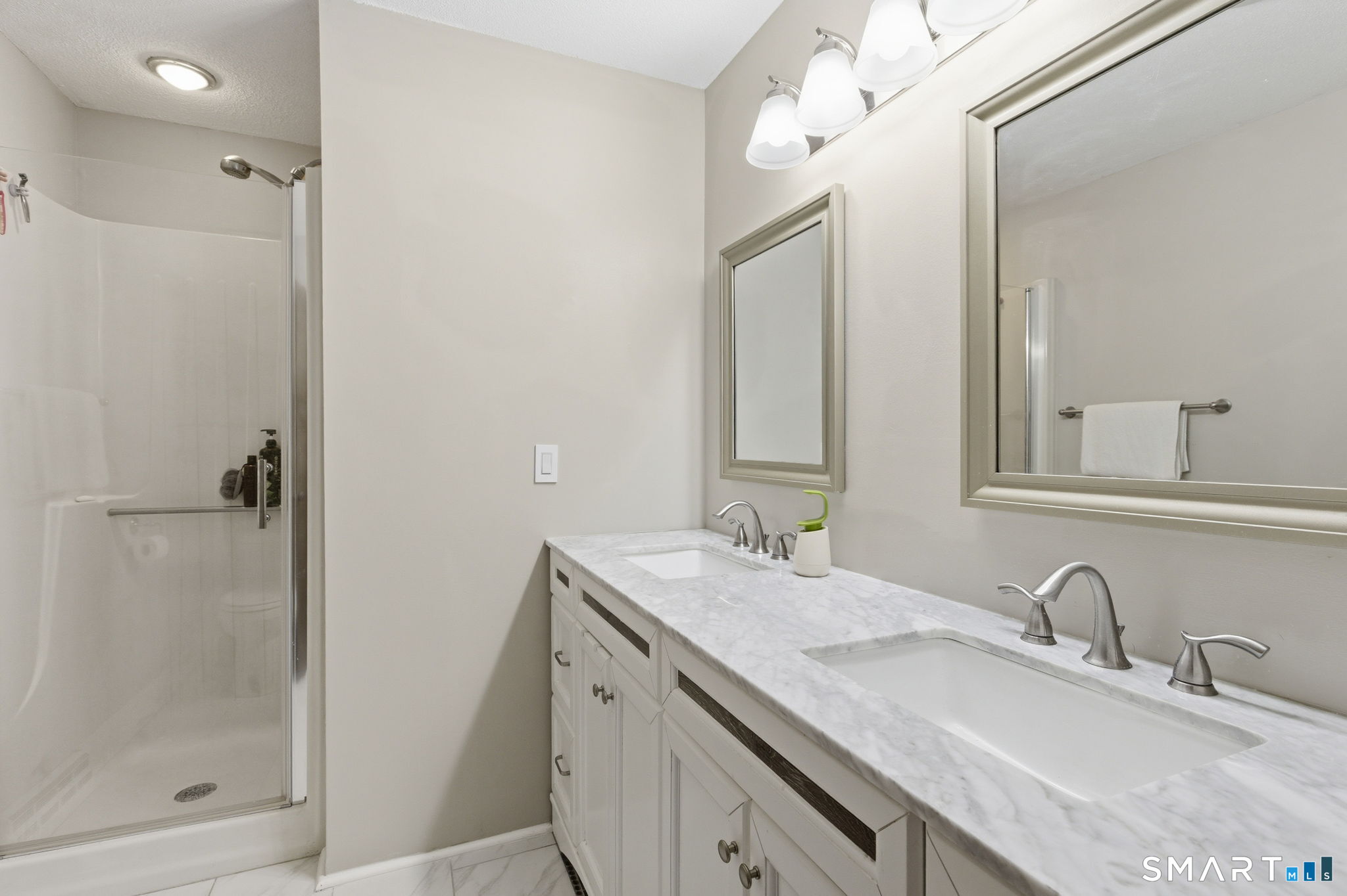 18 Highridge Drive Granby CT 06035