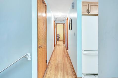 22 Mountain Top Lane New Haven CT 06513