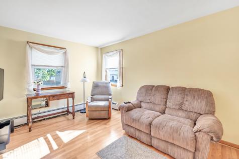 22 Mountain Top Lane New Haven CT 06513