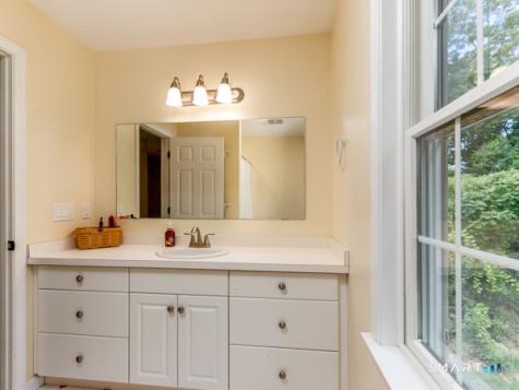 34-R Goldfinch Road Durham CT 06422