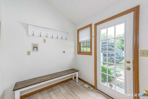 16 Sugar Hill Road North Haven CT 06473