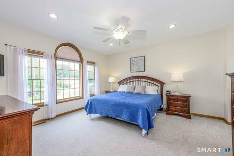 16 Sugar Hill Road North Haven CT 06473