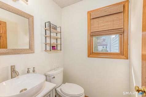 16 Sugar Hill Road North Haven CT 06473