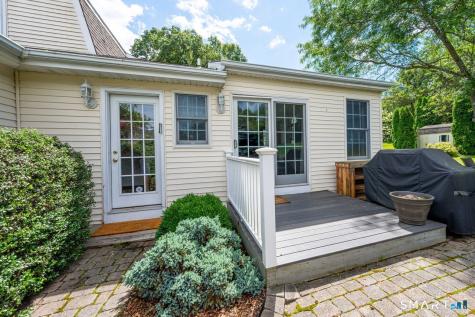 16 Sugar Hill Road North Haven CT 06473