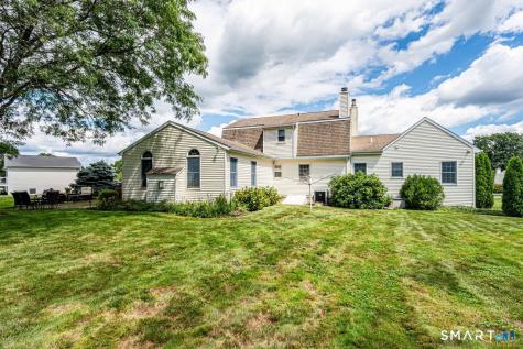 16 Sugar Hill Road North Haven CT 06473