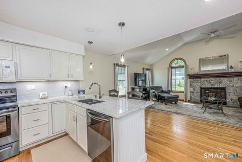 16 Sugar Hill Road North Haven CT 06473