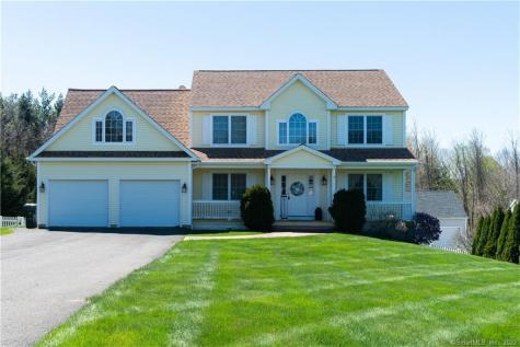 393 D Welton Way Thomaston CT 06787