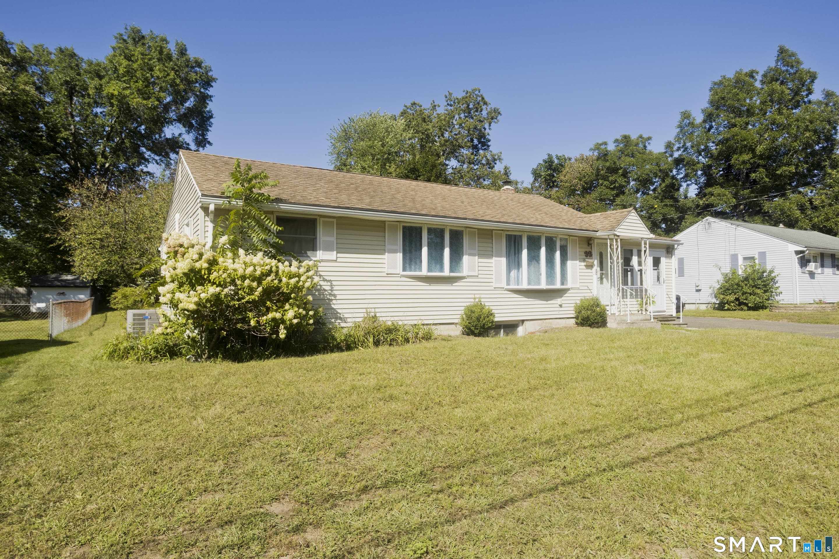 32 Indian Run Enfield CT 06082