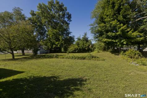 32 Indian Run Enfield CT 06082