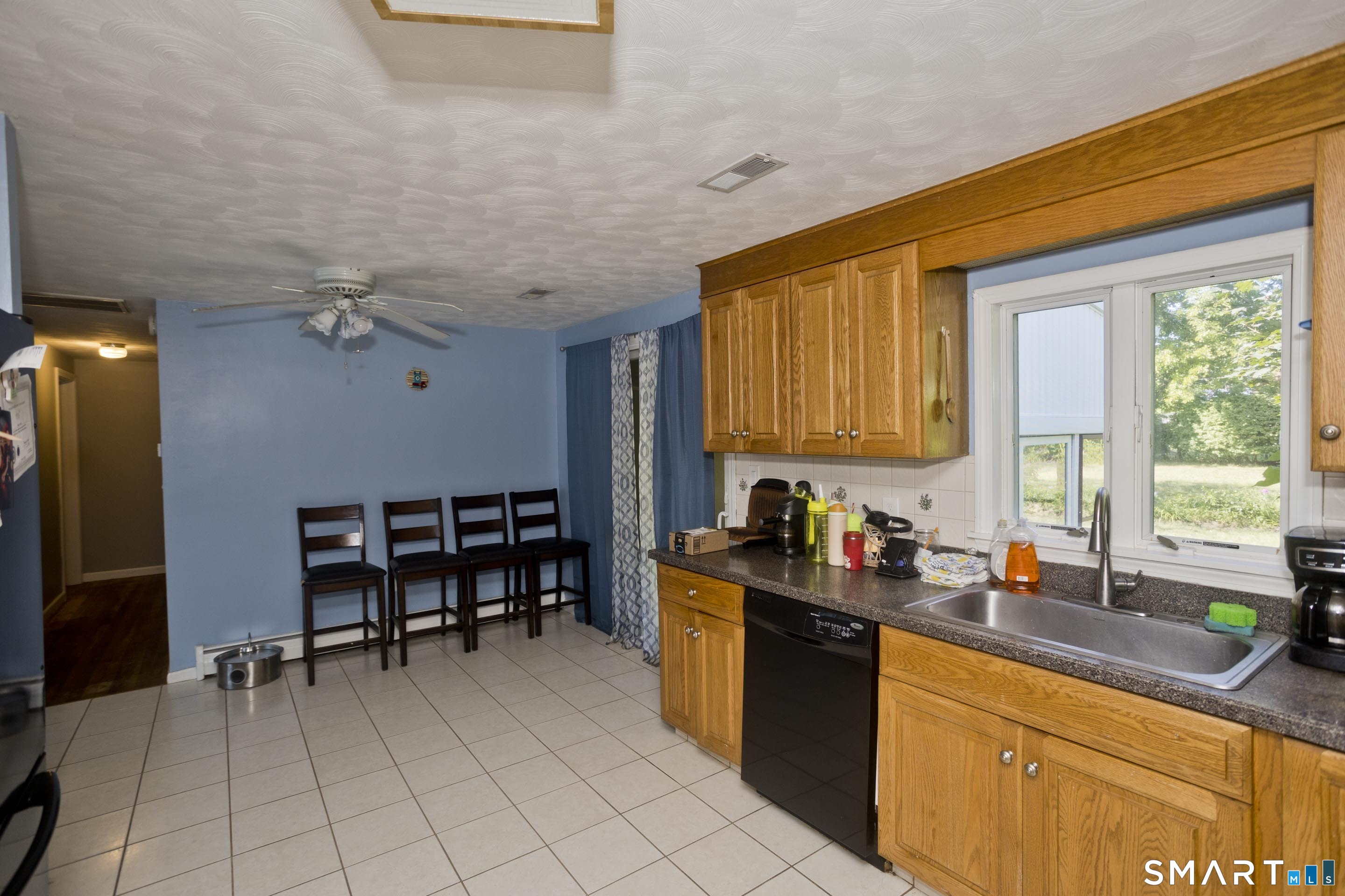 32 Indian Run Enfield CT 06082