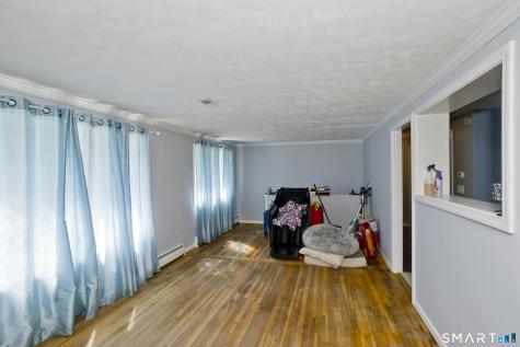 32 Indian Run Enfield CT 06082