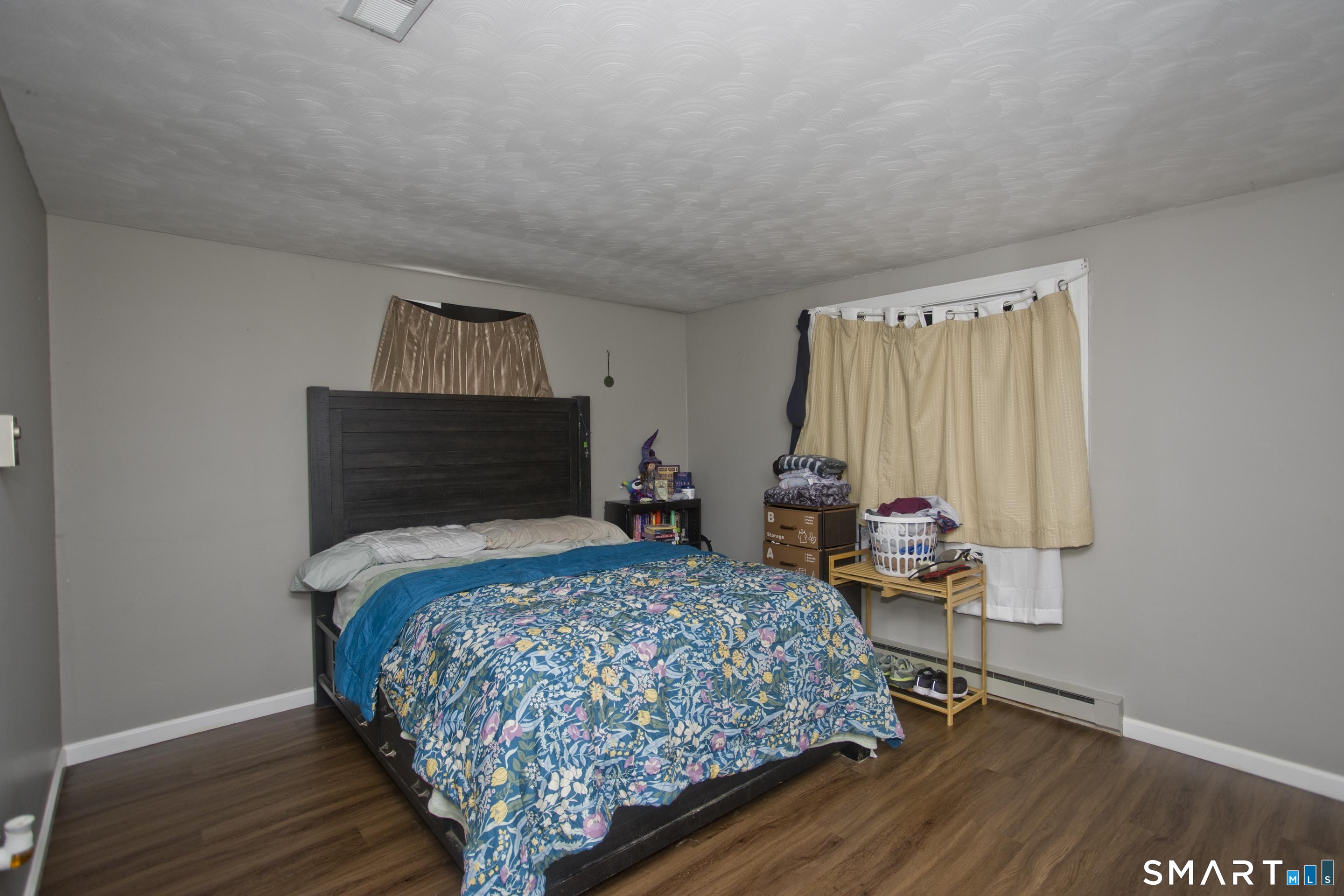 32 Indian Run Enfield CT 06082