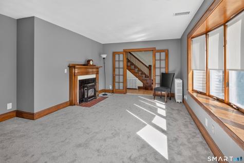 79 Farmington Avenue Plainville CT 06062
