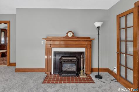 79 Farmington Avenue Plainville CT 06062