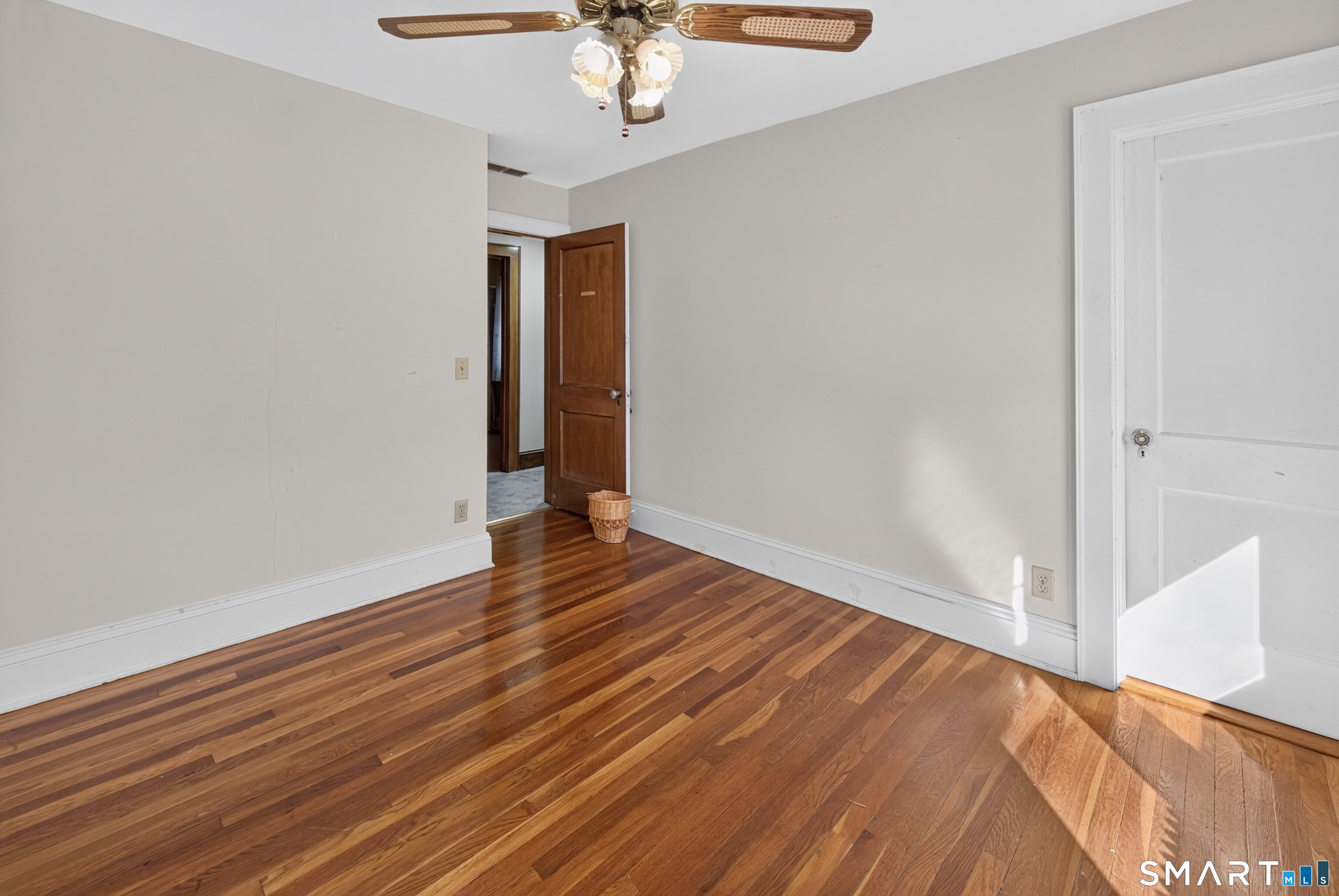 79 Farmington Avenue Plainville CT 06062