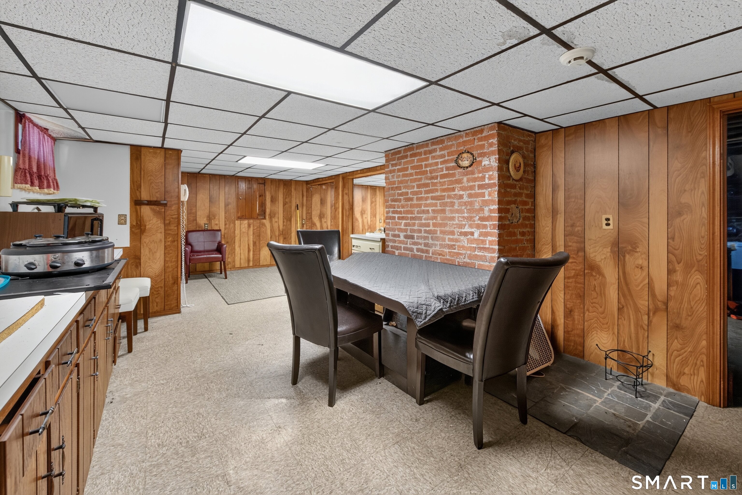 79 Farmington Avenue Plainville CT 06062