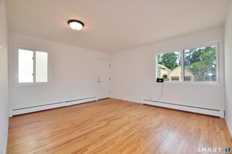 1 Meadow Court Simsbury CT 06070