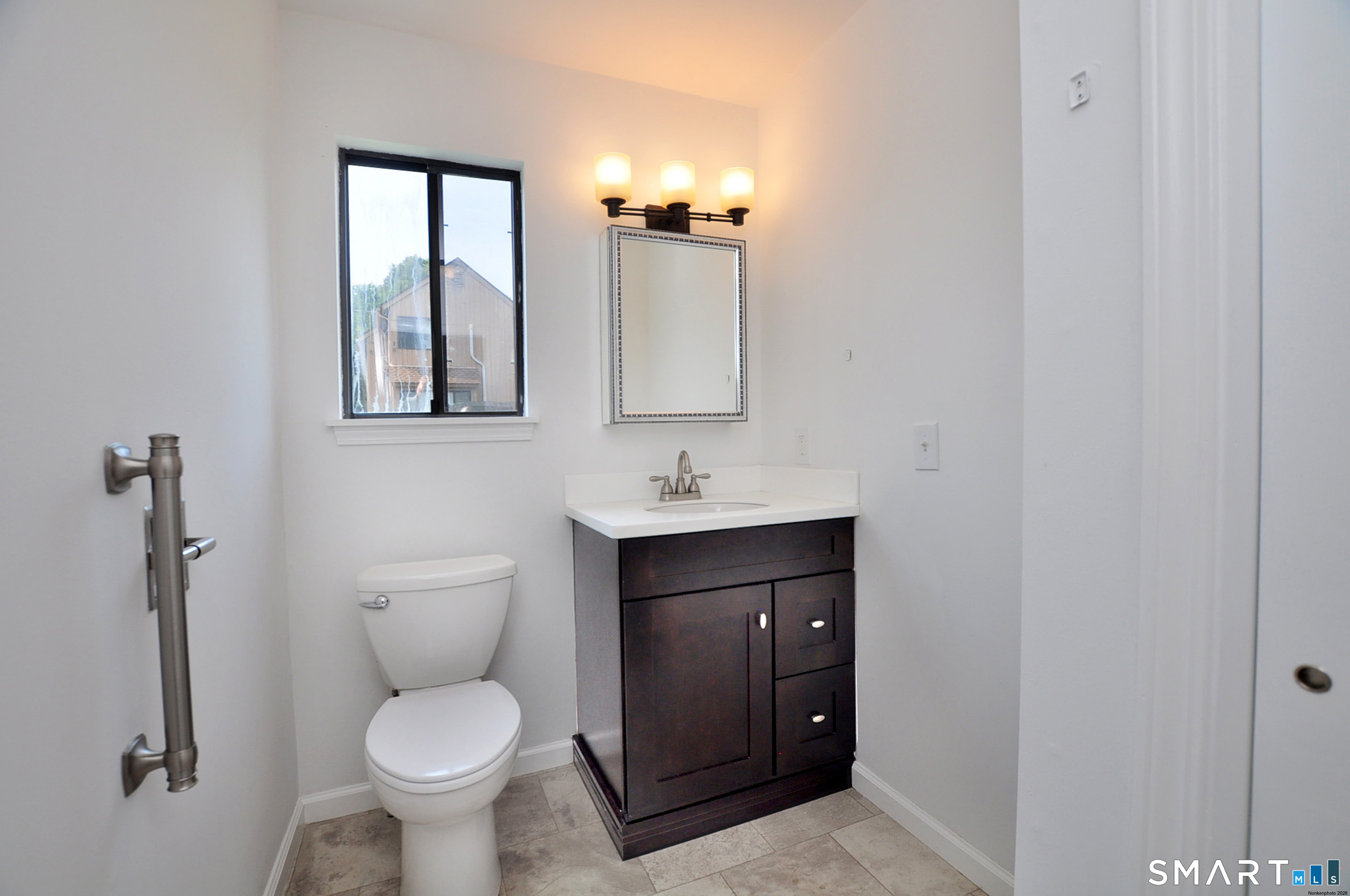 1 Meadow Court Simsbury CT 06070