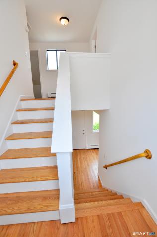 1 Meadow Court Simsbury CT 06070