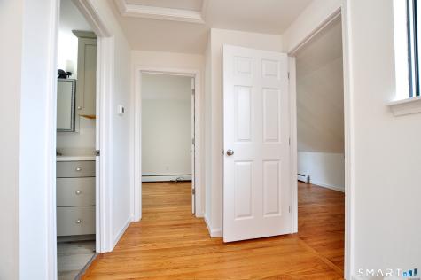 1 Meadow Court Simsbury CT 06070