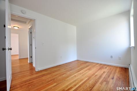 1 Meadow Court Simsbury CT 06070