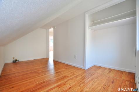 1 Meadow Court Simsbury CT 06070