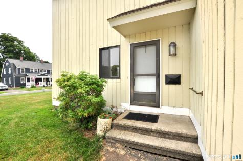1 Meadow Court Simsbury CT 06070