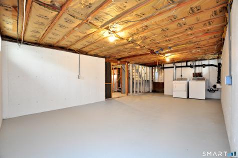 1 Meadow Court Simsbury CT 06070