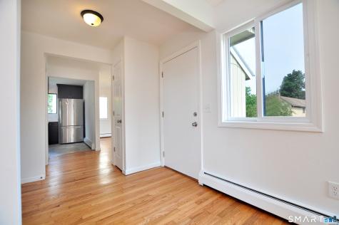 1 Meadow Court Simsbury CT 06070